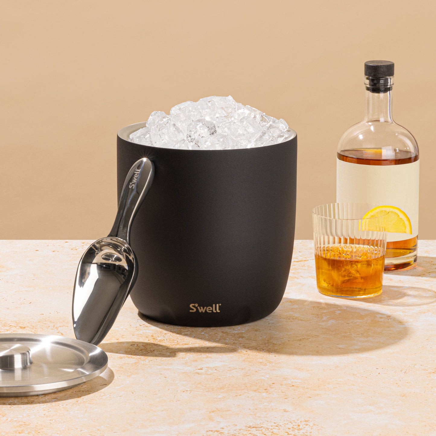 xl-sip-and-chill-bundle-m4 SwellONYXXLBARWARESETLifestyle.jpg